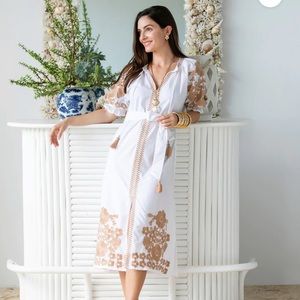 Julia Amort SHORT SLEEVE COATUE CAFTAN - CAMEL